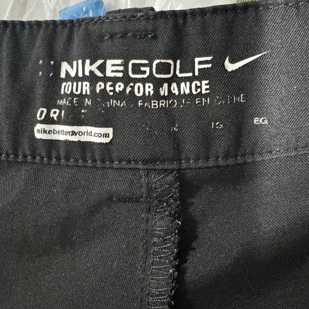 Nike Golf Shorts Mens 40 Black Flat Front Performance Athletic Casual Swoosh